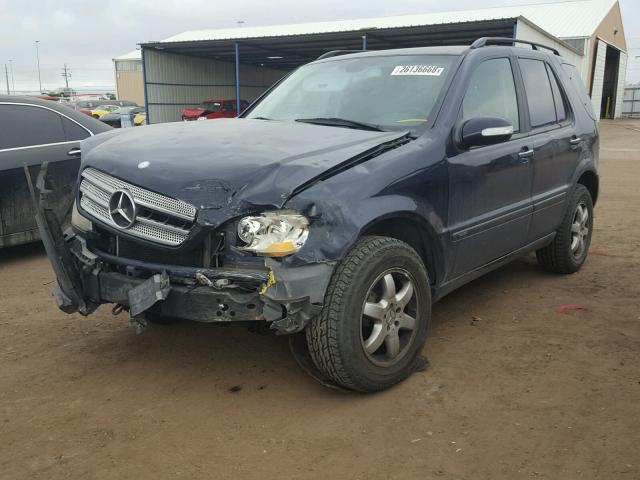 4JGAB75EX3A458067 - 2003 MERCEDES-BENZ ML 500 BLACK photo 2