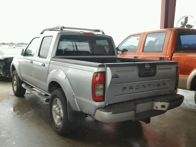 1N6ED27T52C364712 - 2002 NISSAN FRONTIER C SILVER photo 3