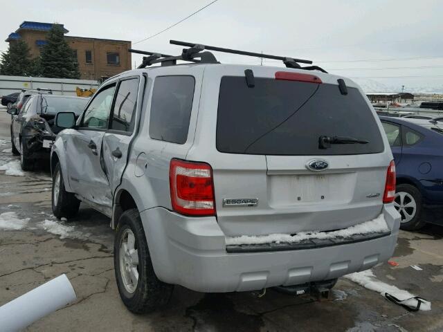 1FMCU93118KD06355 - 2008 FORD ESCAPE XLT SILVER photo 3