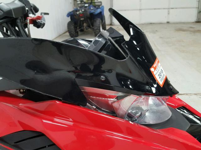 4UF8J4505HT000103 - 2017 YAMAHA VIPER RED photo 17