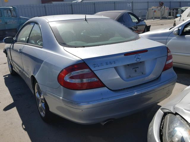 WDBTJ65J75F148552 - 2005 MERCEDES-BENZ CLK 320C BLUE photo 3