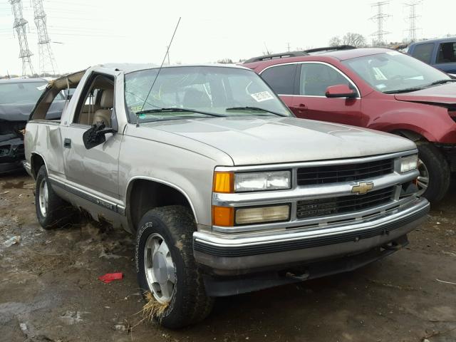 3GNEK18R6XG208082 - 1999 CHEVROLET TAHOE K150 BEIGE photo 1