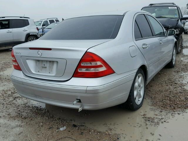 WDBRF61J14E016361 - 2004 MERCEDES-BENZ C 240 SILVER photo 4