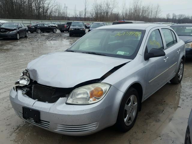 1G1AK52F157544978 - 2005 CHEVROLET COBALT SILVER photo 2