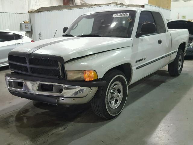 3B7HC13Y2WG239619 - 1998 DODGE RAM 1500 WHITE photo 2