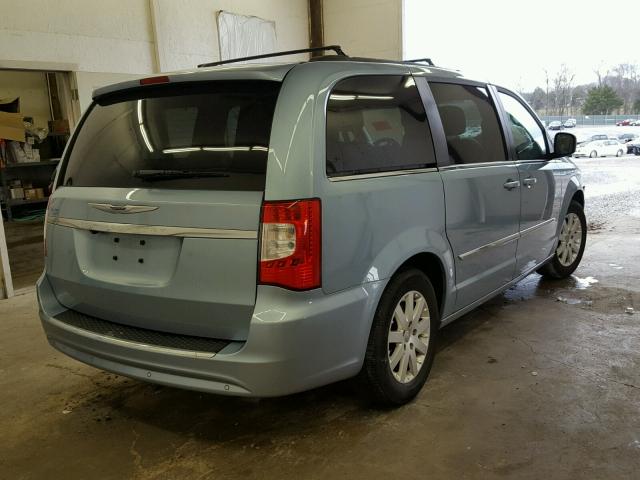 2C4RC1BG0DR565679 - 2013 CHRYSLER TOWN & COU BLUE photo 4