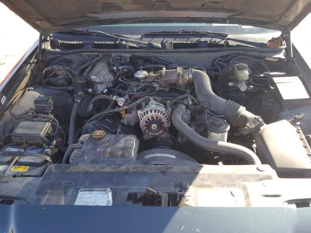 2FAFP73W2WX186428 - 1998 FORD CROWN VICT GRAY photo 7