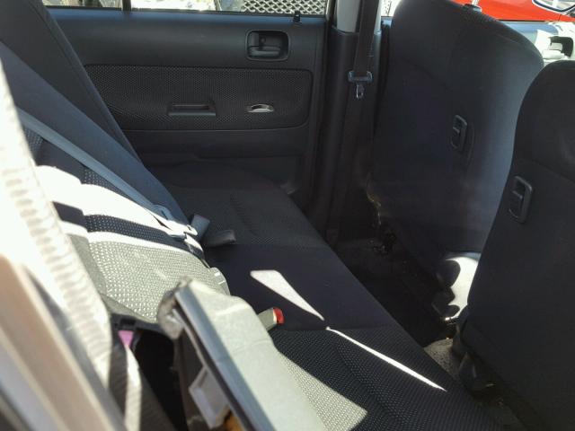 JTLKT324254020854 - 2005 TOYOTA SCION XB GRAY photo 6