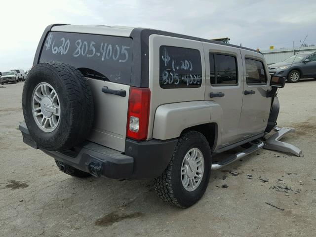 5GTEN13E988112323 - 2008 HUMMER H3 GOLD photo 4