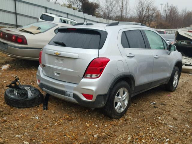 KL7CJLSB3JB512297 - 2018 CHEVROLET TRAX 1LT SILVER photo 4