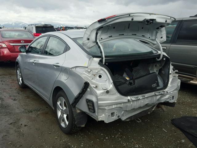 KMHDH4AE6DU954578 - 2013 HYUNDAI ELANTRA GL SILVER photo 3