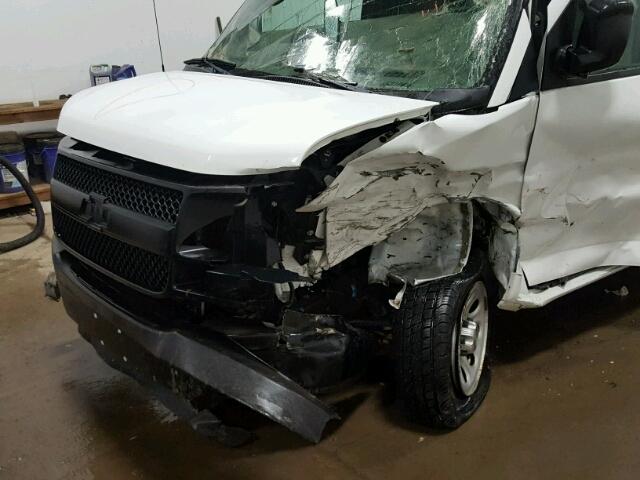 1GCSGAFX3B1139583 - 2011 CHEVROLET EXPRESS G1 WHITE photo 9