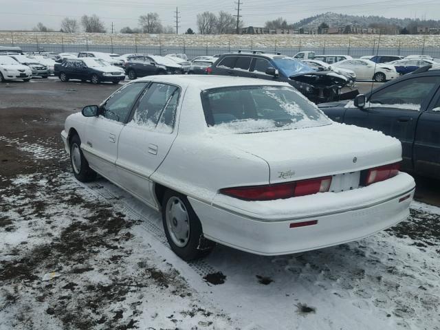 1G4NV553XRC259061 - 1994 BUICK SKYLARK CU WHITE photo 3