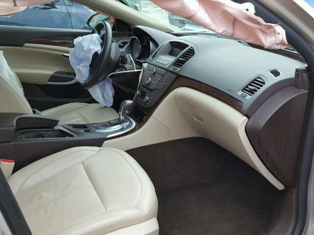 2G4GR5EK2C9110789 - 2012 BUICK REGAL GOLD photo 5