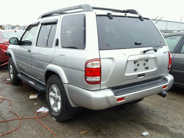 JN8DR09Y04W901733 - 2004 NISSAN PATHFINDER SILVER photo 3