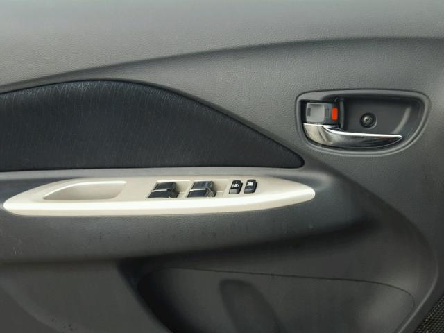 JTDBT903171104628 - 2007 TOYOTA YARIS SILVER photo 9