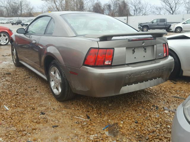 1FAFP404X2F125559 - 2002 FORD MUSTANG GOLD photo 3