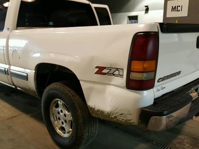 1GCEK19T81Z221054 - 2001 CHEVROLET SILVERADO WHITE photo 9