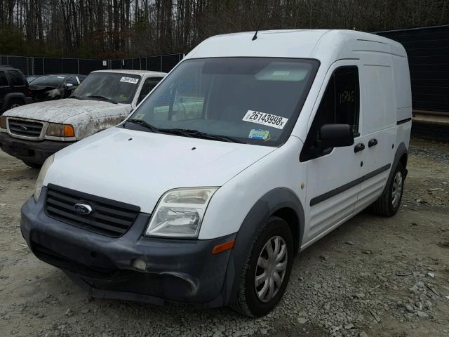 NM0LS7ANXAT016584 - 2010 FORD TRANSIT CO WHITE photo 2