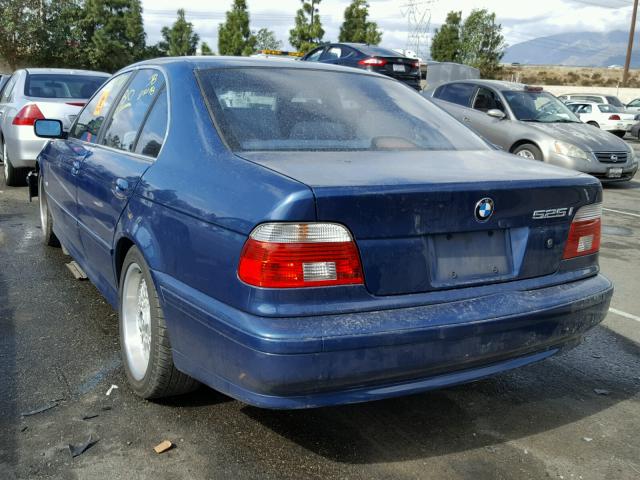 WBADT43491GX24824 - 2001 BMW 525 I AUTO BLUE photo 3