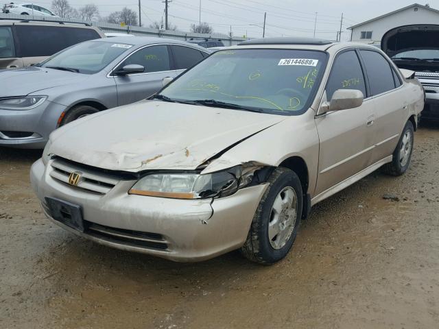 1HGCG16572A047106 - 2002 HONDA ACCORD EX GOLD photo 2