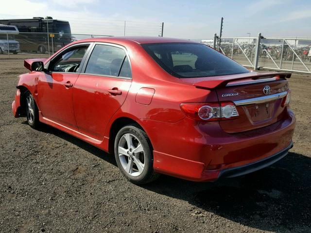 5YFBU4EE1DP165091 - 2013 TOYOTA COROLLA BA RED photo 3