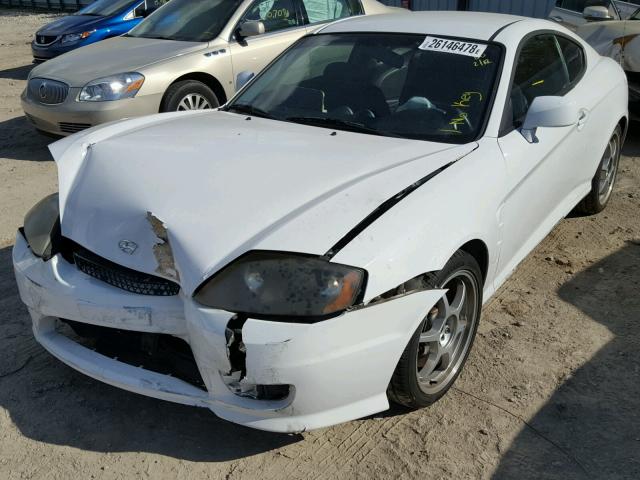 KMHHM65D86U198412 - 2006 HYUNDAI TIBURON GS WHITE photo 2