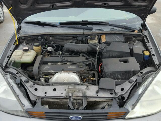 3FAFP37342R196220 - 2002 FORD FOCUS ZX5 GRAY photo 7