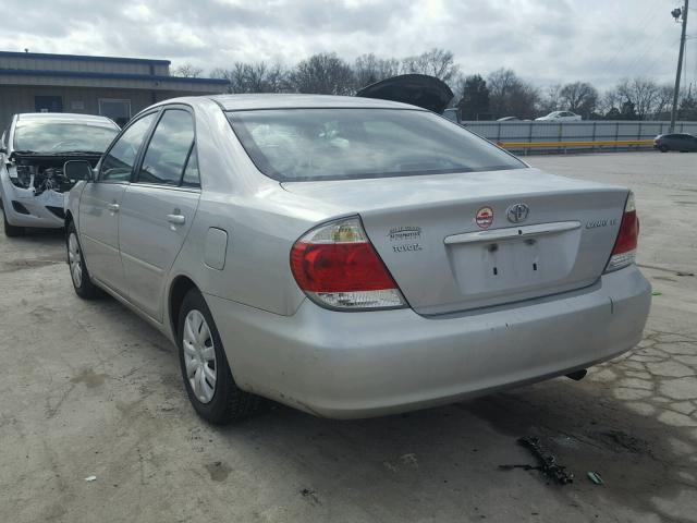 4T1BE32K66U142828 - 2006 TOYOTA CAMRY LE SILVER photo 3