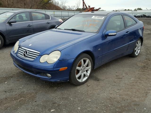 WDBRN40J83A484182 - 2003 MERCEDES-BENZ C 230K SPO BLUE photo 2