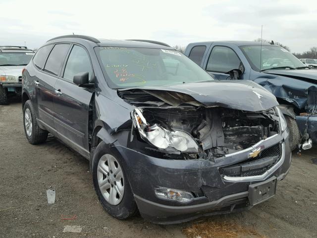 1GNKRFED7BJ127524 - 2011 CHEVROLET TRAVERSE L GRAY photo 1