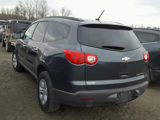 1GNKRFED7BJ127524 - 2011 CHEVROLET TRAVERSE L GRAY photo 3