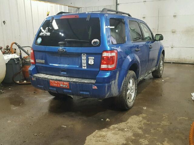 1FMCU9D72BKA71720 - 2011 FORD ESCAPE XLT BLUE photo 4