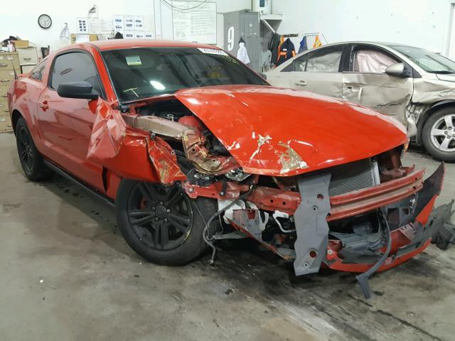 1ZVBP8AMXB5133985 - 2011 FORD MUSTANG RED photo 1