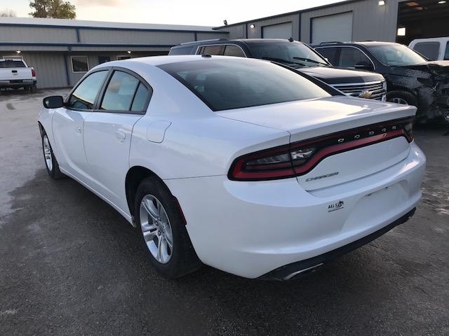 2C3CDXBGXFH762412 - 2015 DODGE CHARGER SE WHITE photo 3