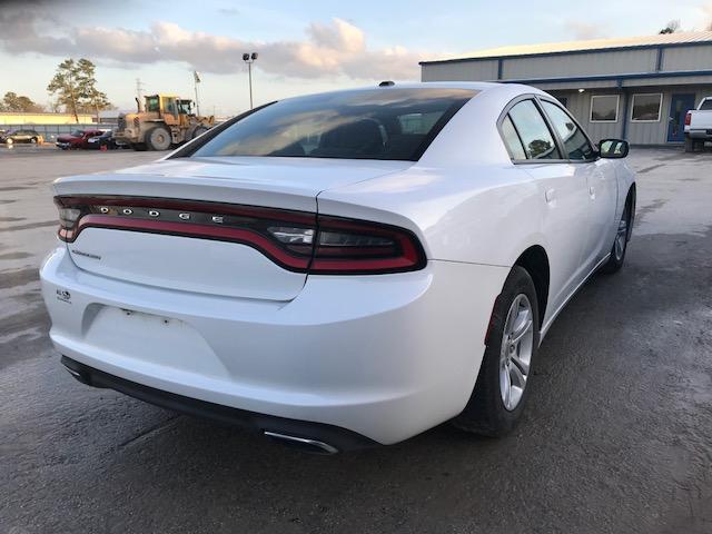 2C3CDXBGXFH762412 - 2015 DODGE CHARGER SE WHITE photo 4