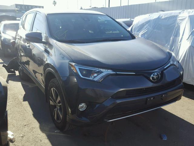 JTMWFREV4HJ143525 - 2017 TOYOTA RAV4 XLE GRAY photo 1