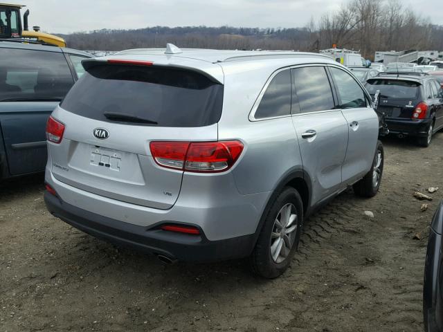 5XYPG4A58JG349222 - 2018 KIA SORENTO LX SILVER photo 4