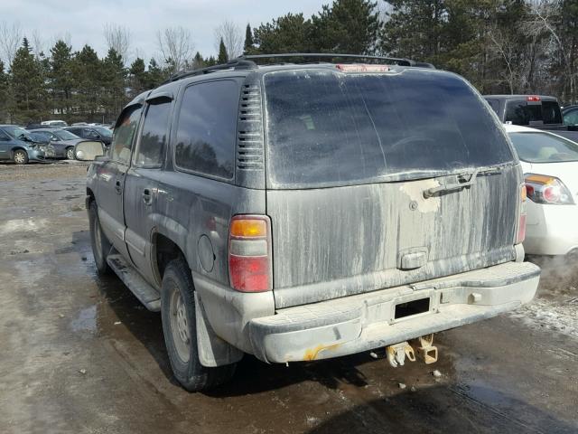 1GNEK13T6YJ121074 - 2000 CHEVROLET TAHOE K150 GRAY photo 3