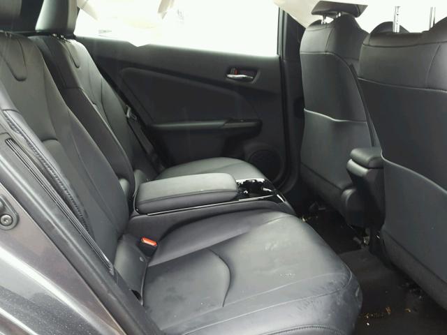 JTDKARFP9H3048654 - 2017 TOYOTA PRIUS PRIM ნაცრისფერი ფოტო 6