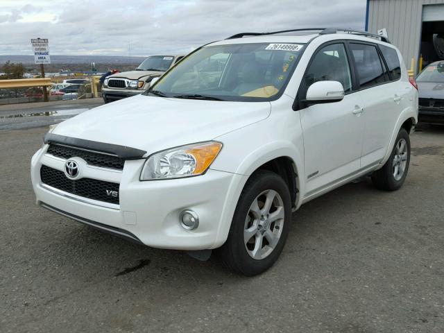 JTMDK4DV4B5105509 - 2011 TOYOTA RAV4 LIMIT CREAM photo 2