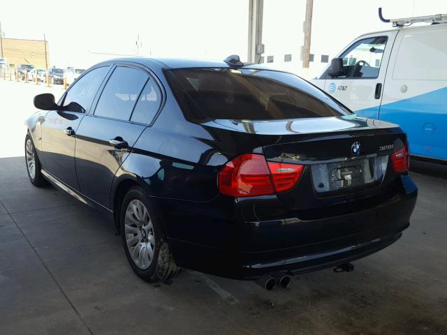 WBAPH77569NL83683 - 2009 BMW 328 I BLACK photo 3