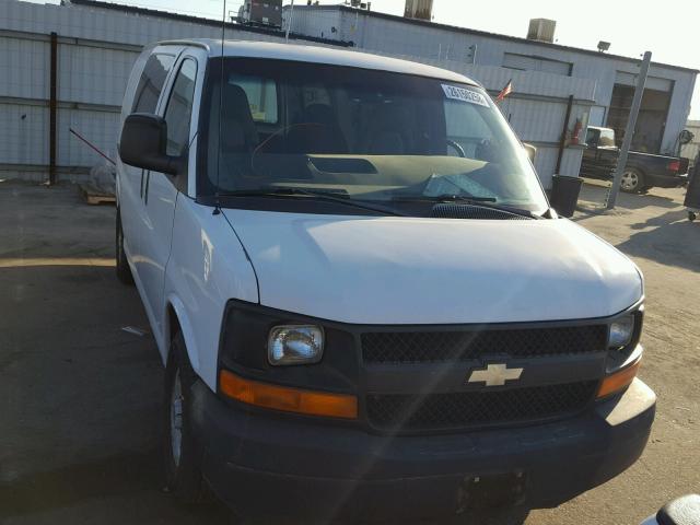 1GCFG15XX31157969 - 2003 CHEVROLET EXPRESS G1 WHITE photo 9