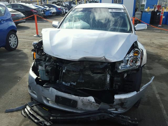 1N4AL2AP7AN503215 - 2010 NISSAN ALTIMA BAS SILVER photo 9