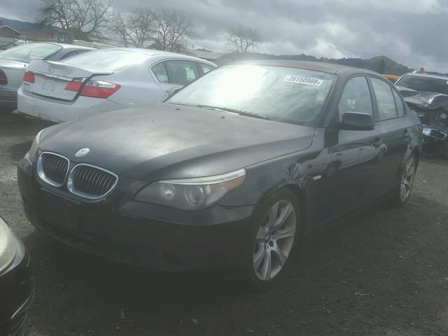 WBANB53586CP02544 - 2006 BMW 550 I BLACK photo 2