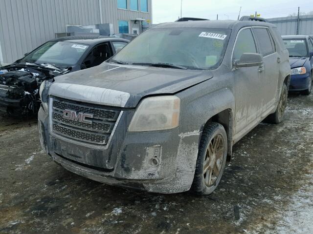 2CTFLTE52B6300015 - 2011 GMC TERRAIN SL CHARCOAL photo 2