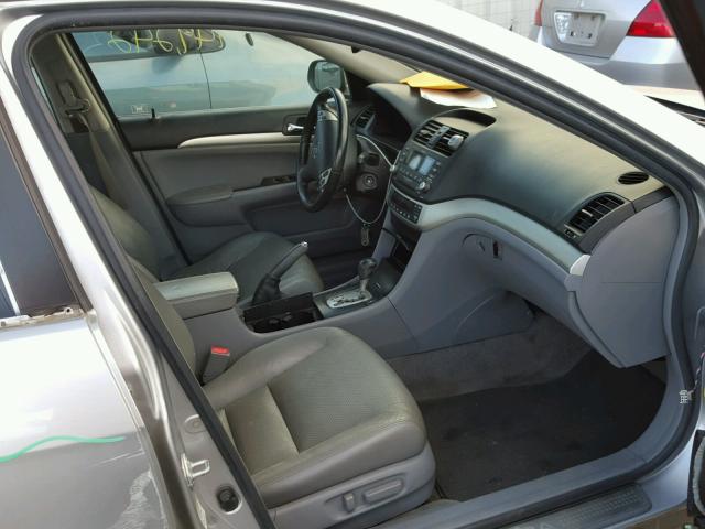 JH4CL96836C038155 - 2006 ACURA TSX SILVER photo 5