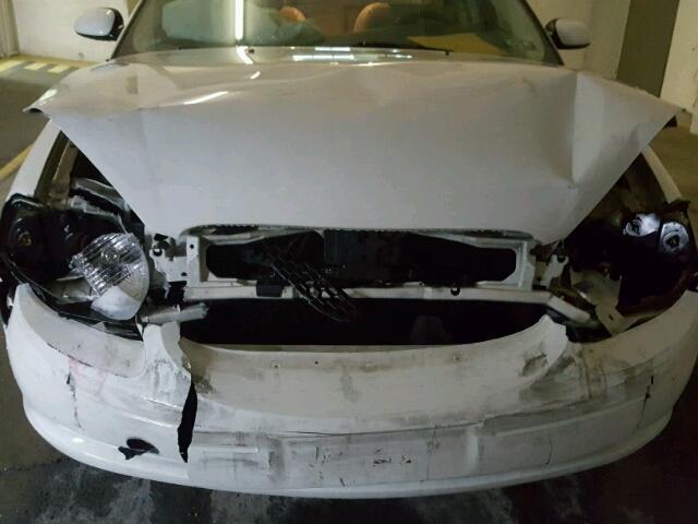 1FAFP56S4YA224993 - 2000 FORD TAURUS SEL WHITE photo 7