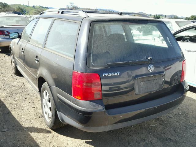 WVWNA63B1XE228265 - 1999 VOLKSWAGEN PASSAT GLS BLACK photo 3
