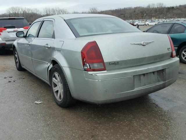 2C3JA53G35H131339 - 2005 CHRYSLER 300 TOURIN SILVER photo 3